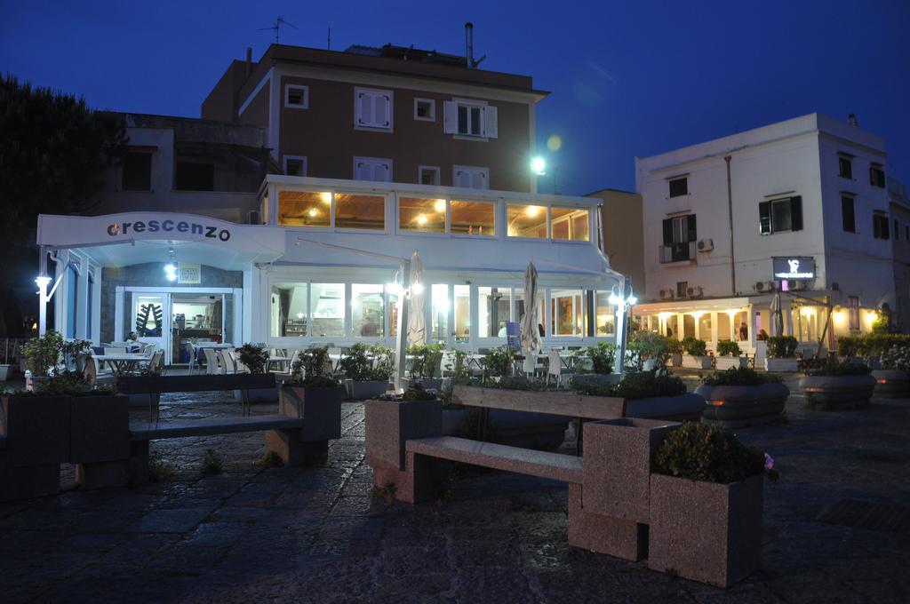 Hotel Ristorante Crescenzo Procida Extérieur photo