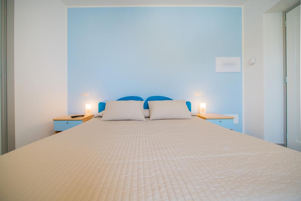 Hotel Ristorante Crescenzo Procida Extérieur photo